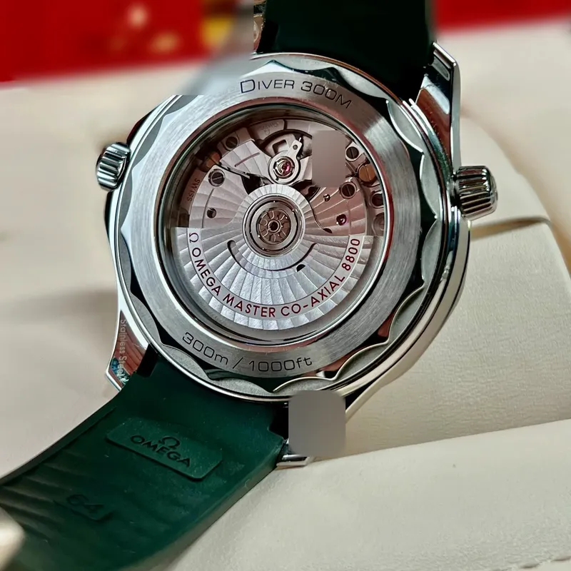 Omega Seamaster Diver 300M caseback